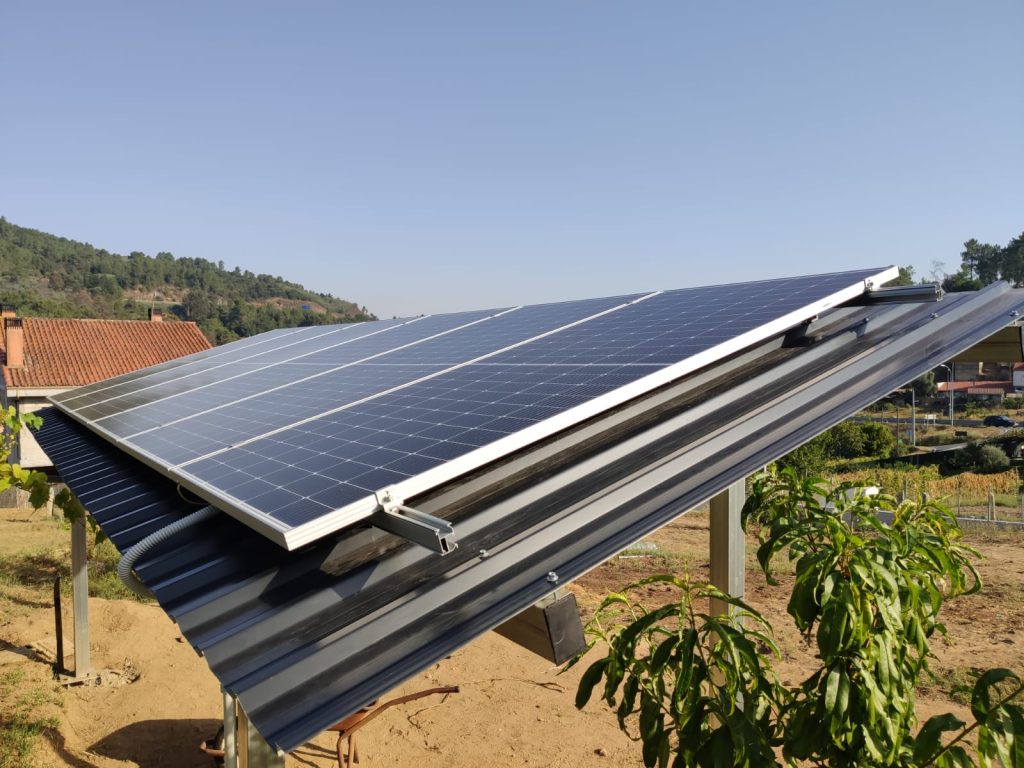 Instalación de paneles solares en Ourense